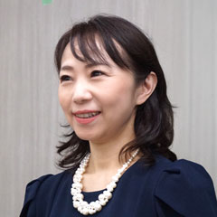 青山 紀子